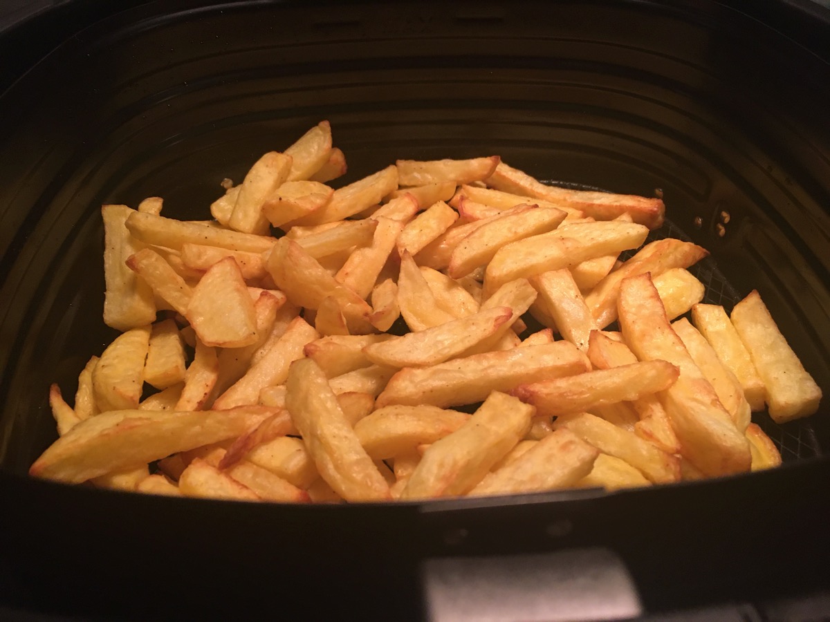 Technik zu Hause Philips AirFryer XXL Heißluftfritteuse im Test